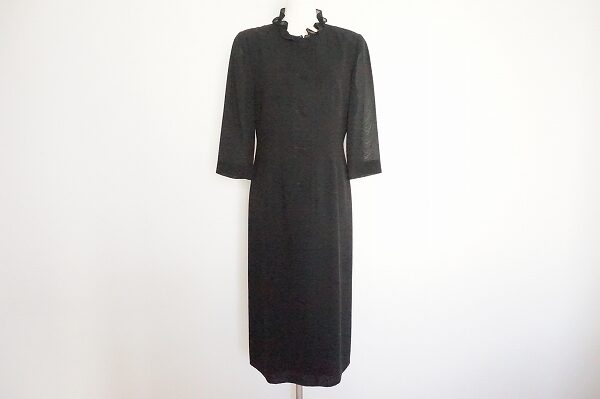 フォーマルシーンにも最適｜ユキトリイのワンピースを買取しました