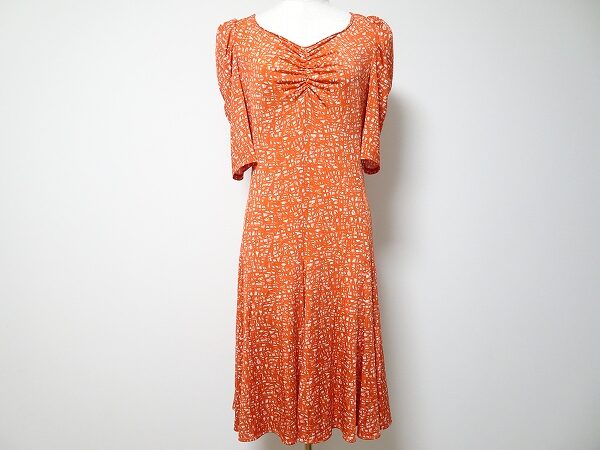 陽気なオレンジが素敵なエポカのワンピースを買取しました