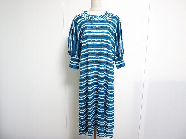 積極的にミセス服買取、イッセイミヤケのスカートを買取いたしました