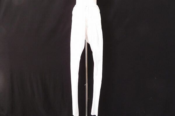 コットン生地で気持ちも安らぐ｜ヨーガンレールのパンツを買取しました