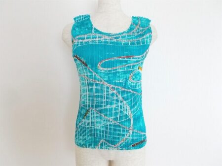 気分じゃない洋服はリサイクルへ！プリーツプリーズのカットソーを買取いたしました