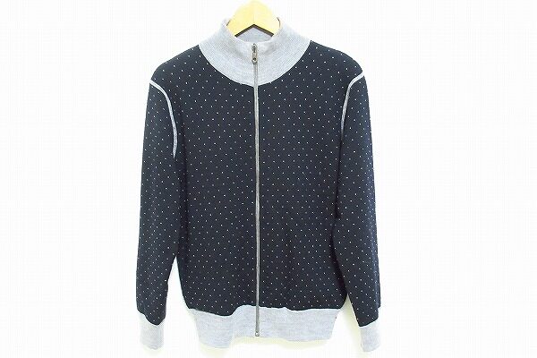 素朴でスタイリッシュな雰囲気漂う｜ポールスミスのブルゾンをお買取