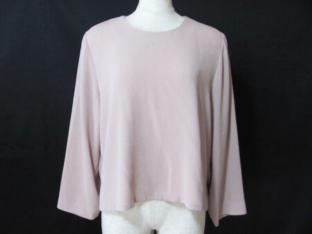 柔和なフェミニンピンク！三年坂のカットソーを買取させて頂きました