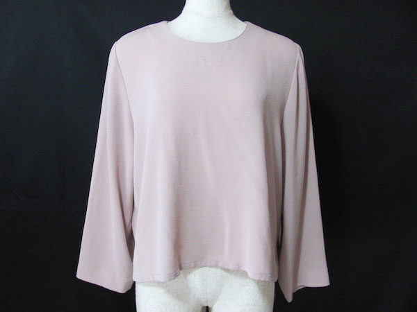 柔和なフェミニンピンク！三年坂のカットソーを買取させて頂きました