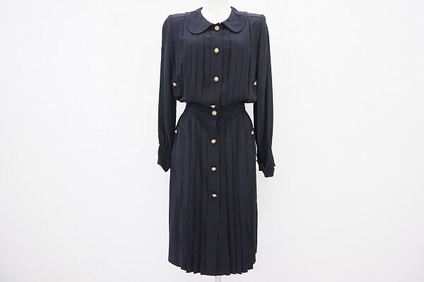 シャネルのアイテムのsale 1000～！プリーツワンピース