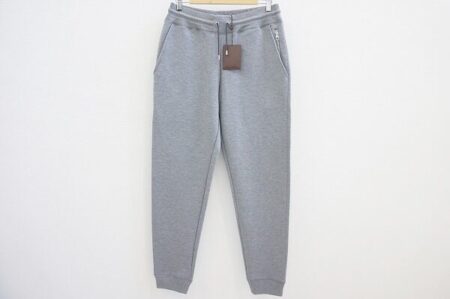 ルイヴィトンの未使用品メンズ・スウェットをタグ付きで買取！