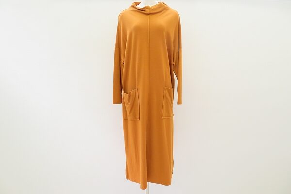 鮮やかマスタードが魅力的｜群言堂のワンピースを買取しました