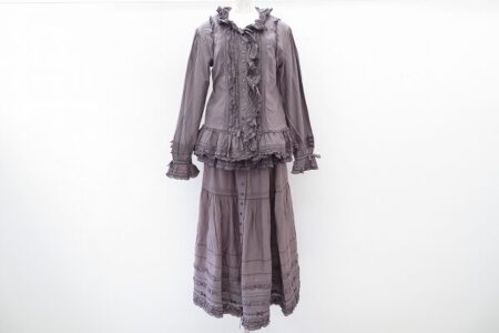 シックな紫が上品｜ピンクハウスのセットアップを買取しました