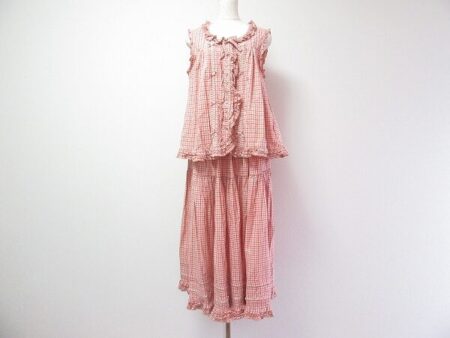 チェックの可愛いセットアップ！ピンクハウスのアイテムを組み合わせ