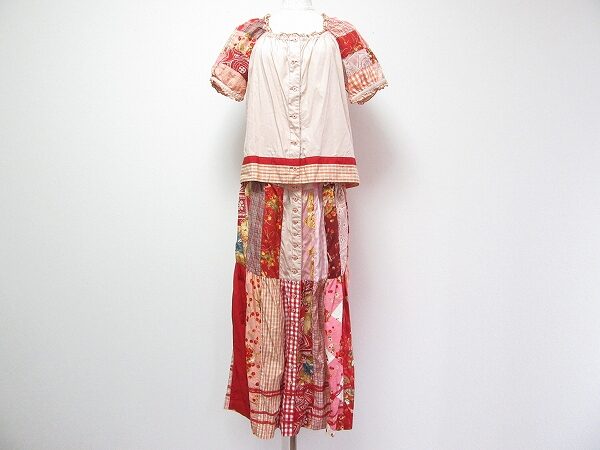 ピンクハウス・パッチワーク風 セットアップを買取させて頂きました