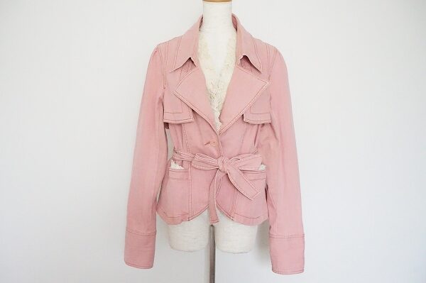 デニム×フリルでキュートなショート丈コートを買取！ピンクハウス