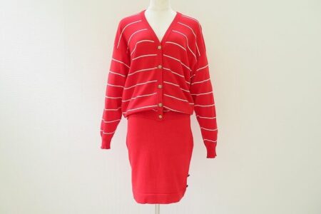 ラフなボーダーが新鮮｜シャネルのセットアップ ニットを買取しました