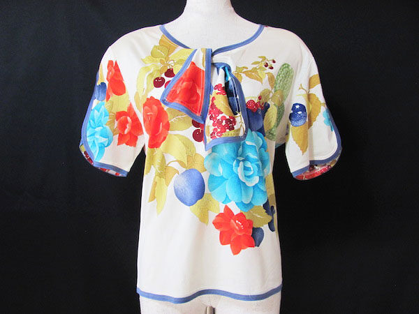 レオナールのリボンタイ・カットソーを買取させて頂きました