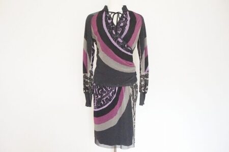 黒×紫×緑のレアな組み合わせ｜ヴィヴィアンタムのセットアップを買取しました