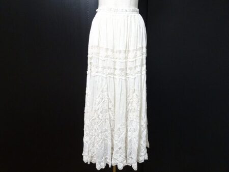 買取にかかる経費はゼロ！バラ色の暮しのスカートを買取いたしました