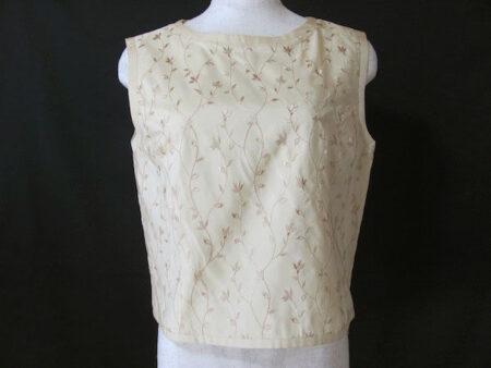 ほんのり花柄が可愛い｜アクアスキュータムのノースリーブを買取しました