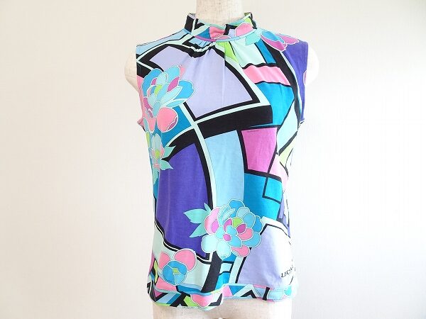 たくみな色使いにうっとりする｜レオナールスポーツのカットソーを買取しました