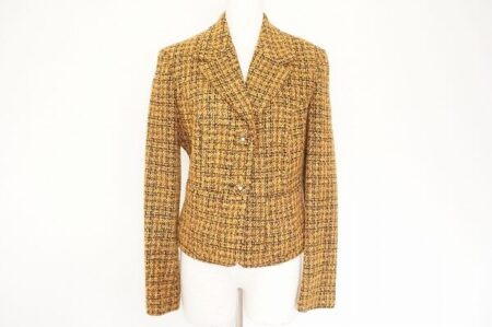 オレンジが華やかなヴェルサーチジーンズクチュールのジャケットを買取しました