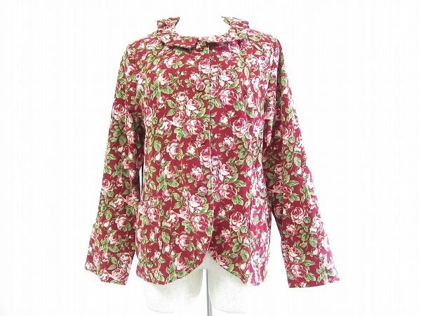 シックカジュアルに決まる｜バラ色の暮しのブラウスを買取しました