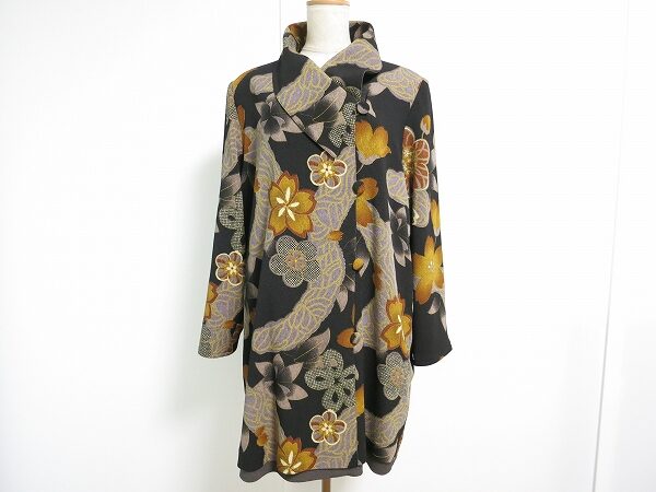 シンプルに着られる|詩仙堂のトップスを買取しました