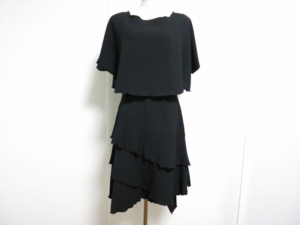 無造作なカッティングが素敵な詩仙堂のセットアップを買取しました