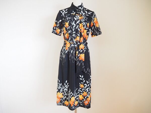 黒とオレンジのマッチングに拍手｜ハナエモリのワンピースを買取しました