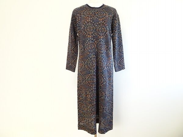 運ばない買取、斉藤都世子のワンピースを買取いたしました