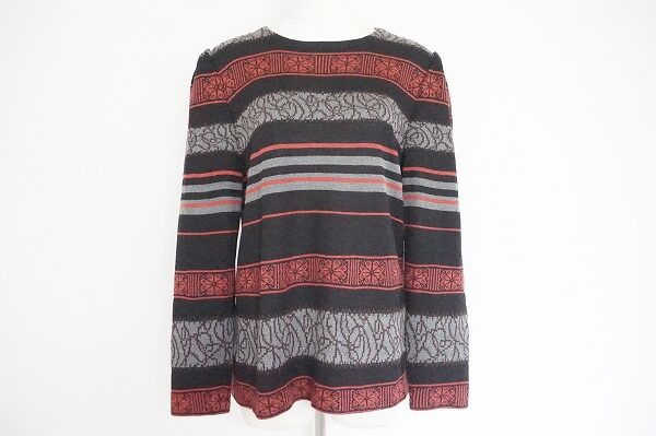 秋物を早速買取!斉藤都世子のニットを買取いたしました