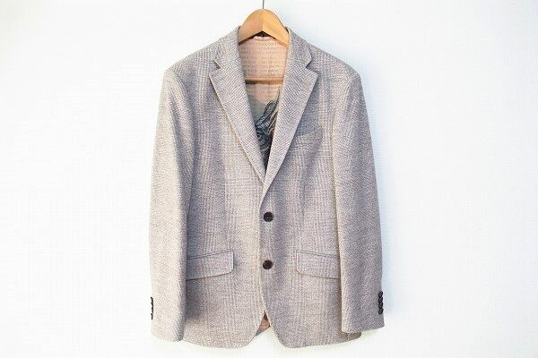 シンプルなグレンチェックがおしゃれなエトロのジャケットを買取しました