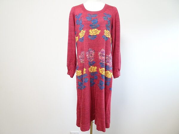 鮮やかピンクで気分もアップ｜斉藤都世子のワンピースを買取しました