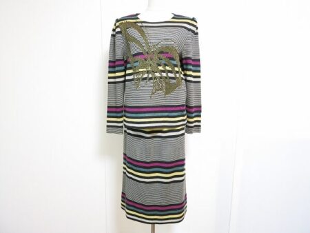 斉藤都世子のボーダーセットアップを買取させて頂きました。