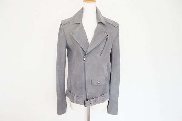 タイトなデザインがかっこよさを演出｜セオリーのライダースジャケットを買取しました