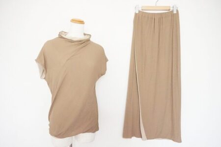 便利×おしゃれな最高の組み合わせ！ヨーガンレールのセットアップを買取しました