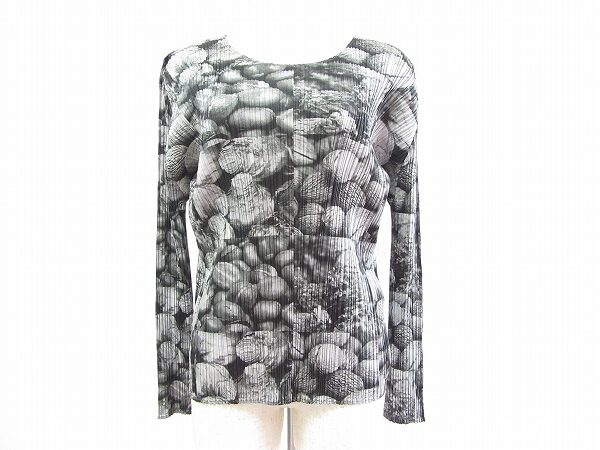 美術のような柄に心惹かれる|プリーツプリーズのカットソーを買取しました