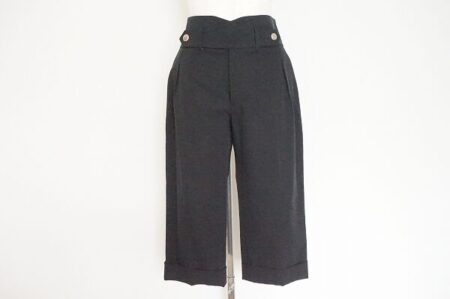 スタイリッシュなベーシックスタイル｜グッチのパンツを買取しました