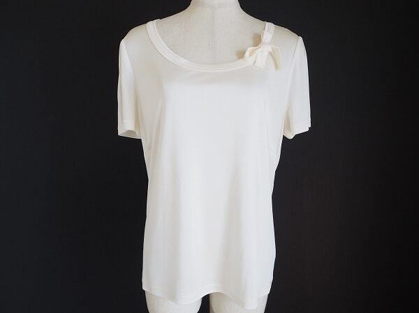 シンプルさの中に際立つリボンが可憐|ミッソーニのカットソーを買取しました