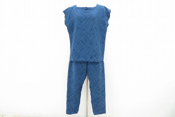 こじゃれたブルーが上品|イッセイミヤケのセットアップを買取しました
