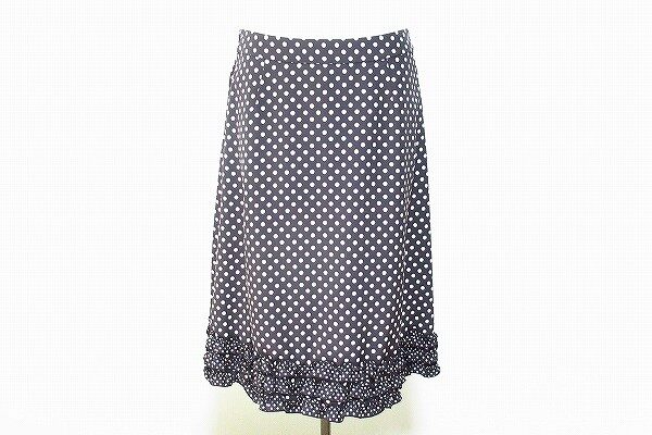 小柄なドットがおしゃれ！ランバンのスカートを買取しました