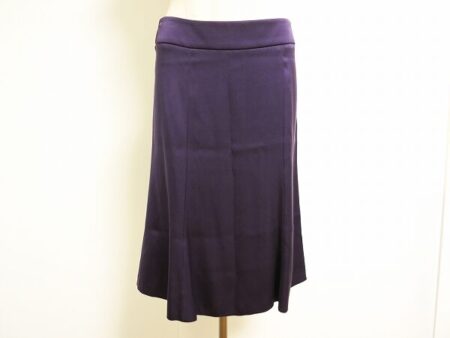 フレアデザインが可憐なアルマーニコレツィオーニ のスカートを買取しました