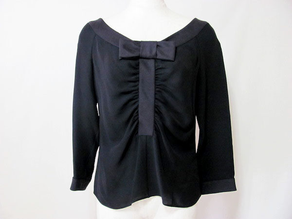 リボンがキュート｜ヴァレンティノのカットソーを買取しました