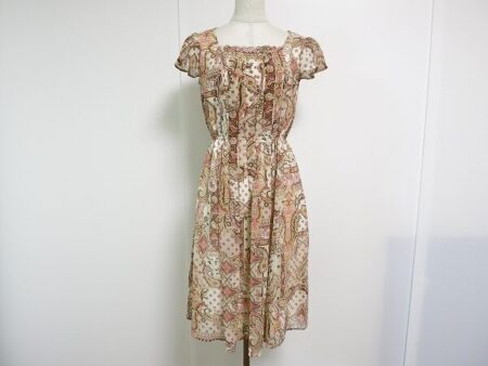 柔らかくも品のあるペイズリー柄｜アナイのワンピースを買取しました