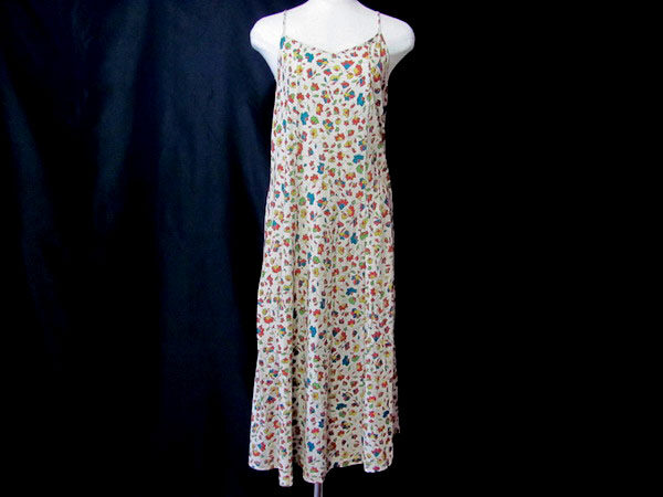 キュートな絵柄が鮮やか｜ホコモモラ シビラのワンピースを買取しました