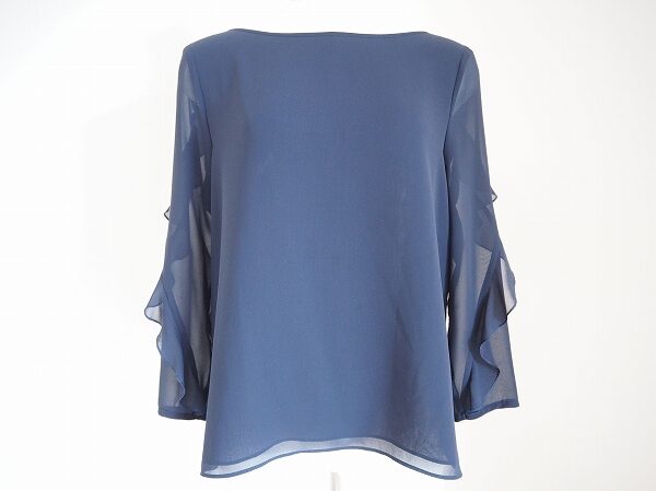 袖のフリルがしなやか|アナイのカットソーを買取しました