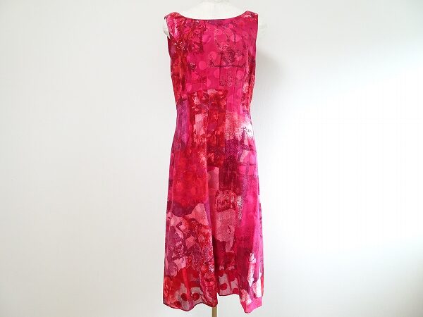 可愛らしさも際立つ｜ジュンアシダのワンピースを買取しました