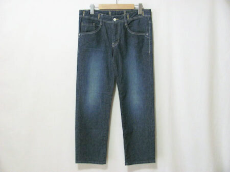 クールでスタイリッシュな印象になる｜センソユニコのジーンズを買取しました