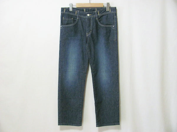 クールでスタイリッシュな印象になる｜センソユニコのジーンズを買取しました
