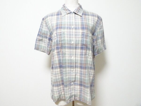 さっぱりとしたチェックがよい｜マドモアゼルノンノンのシャツを買取しました