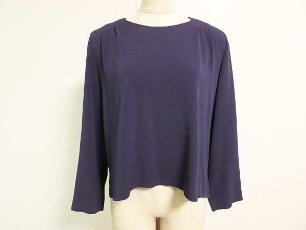 尊さを感じるパープル|三年坂のブラウスを買取しました