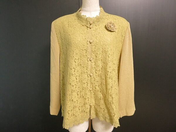 明るい黄色で気分もアップ|三年坂のブラウスを買取しました