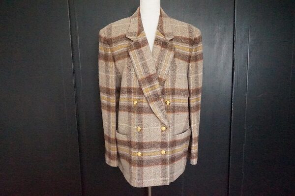 スタイリッシュ×キュートさの融合｜インゲボルグのジャケットを買取しました